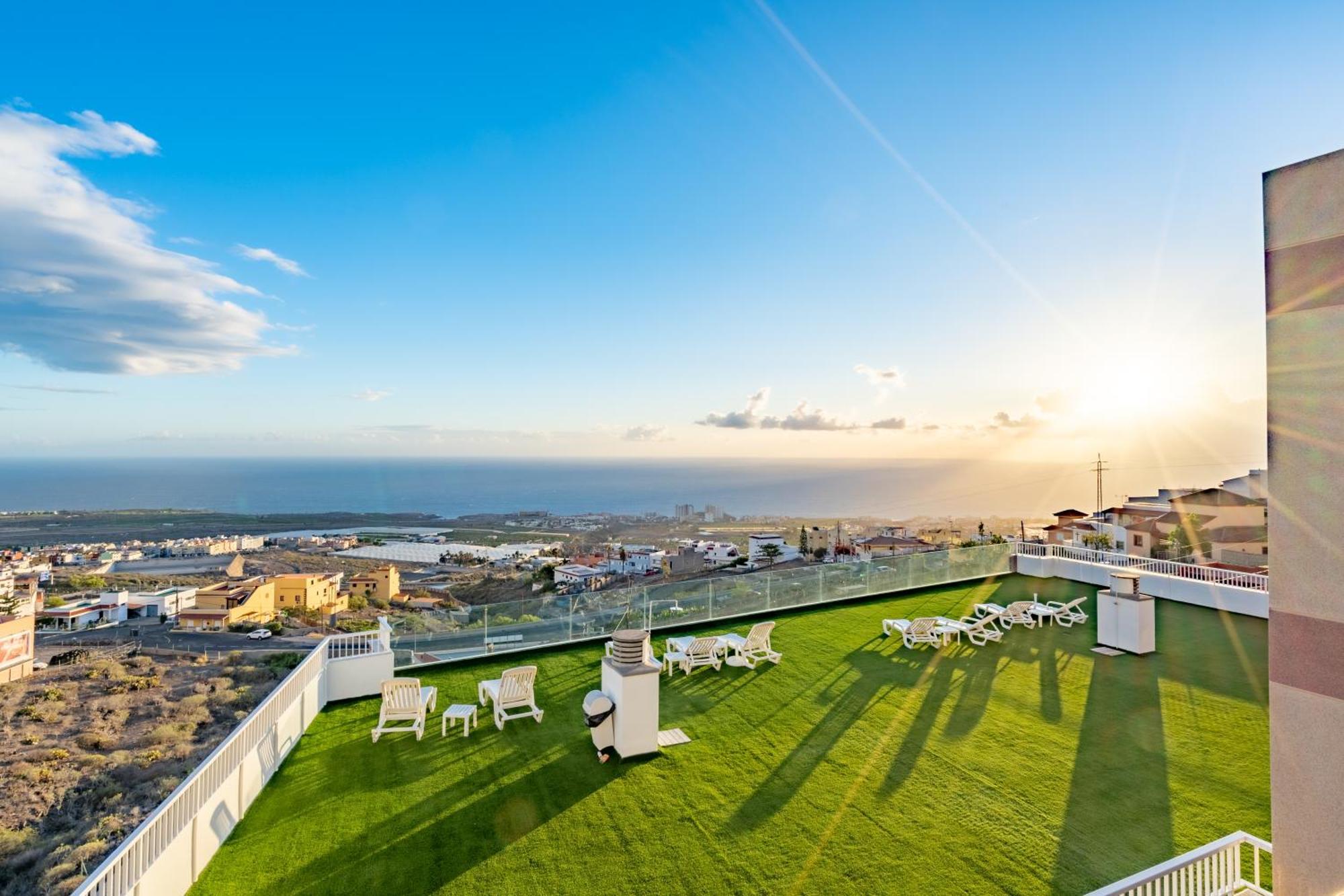 Los Menores Sea View Costa Adeje  Exterior photo